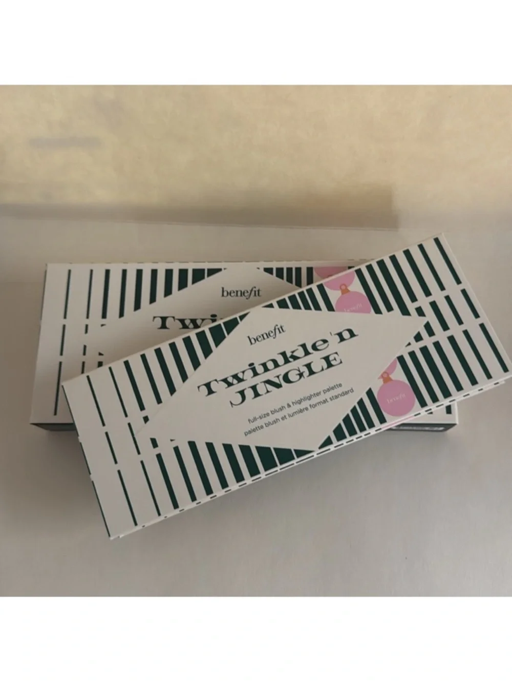 BENEFIT COSMETICS Twinkle ‘n Jingle Blush & Highlighter Palette Ltd Ed. $101 NIB